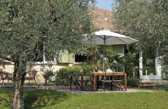 Villa Sweet Flower - With Private Pool And Garden Manerba del Garda Eksteriør billede