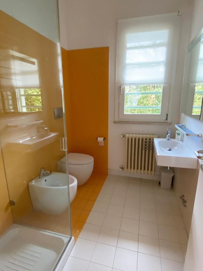 Villa Sweet Flower - With Private Pool And Garden Manerba del Garda Eksteriør billede