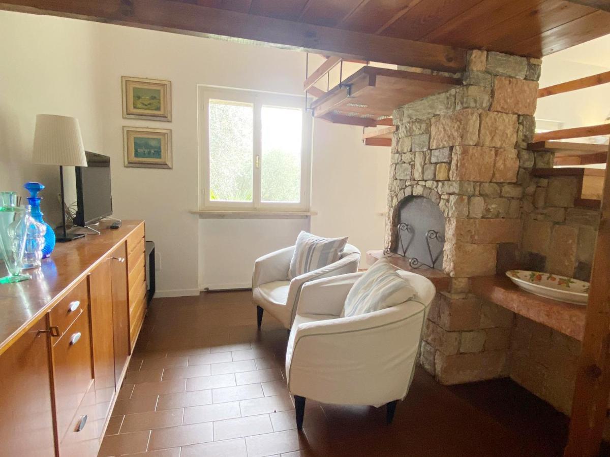 Villa Sweet Flower - With Private Pool And Garden Manerba del Garda Eksteriør billede